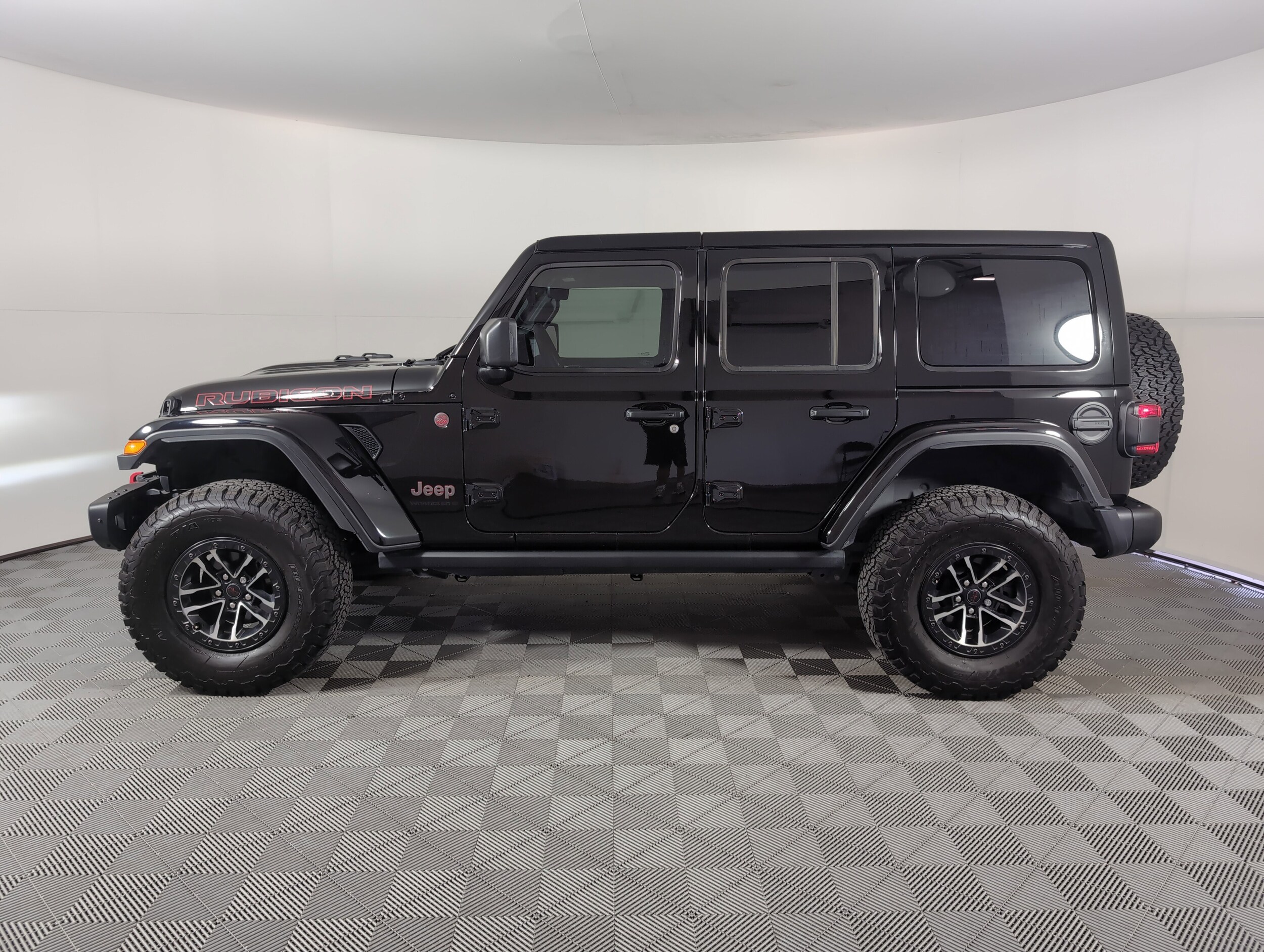 2024 Jeep Wrangler Rubicon X photo 4