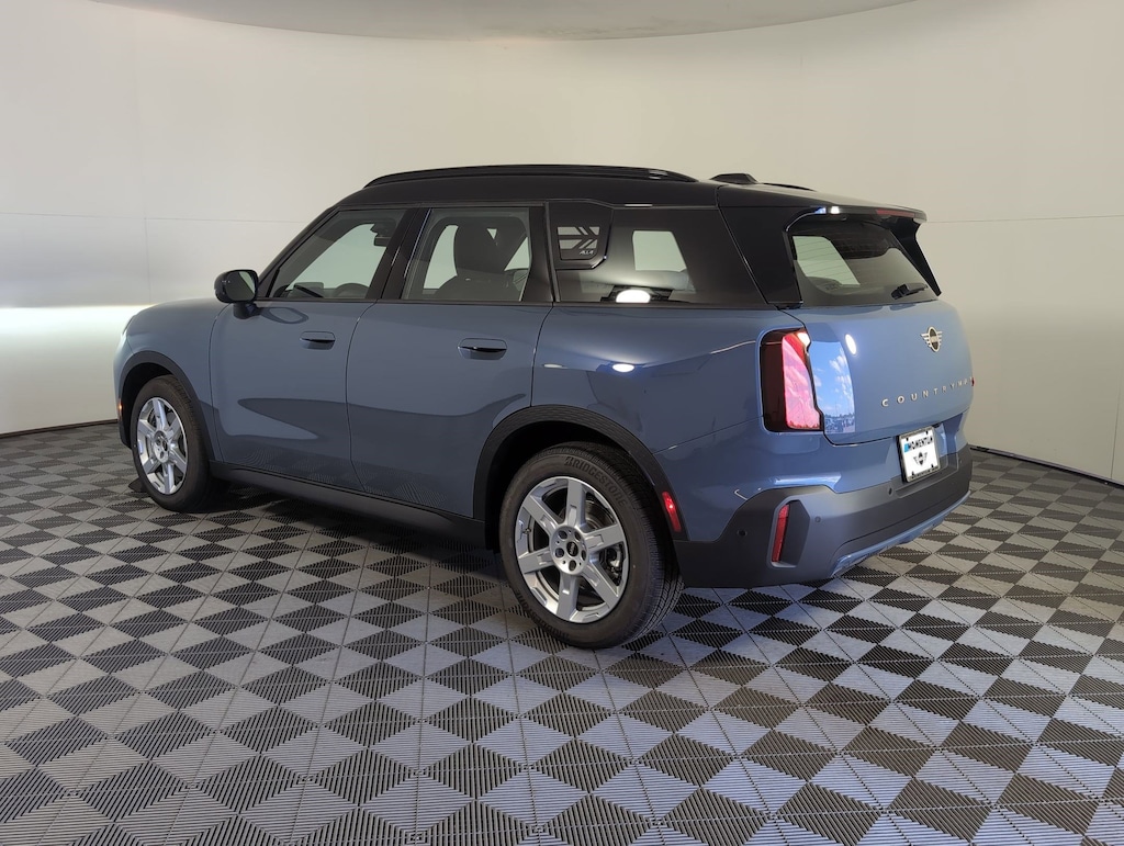 New 2026 MINI Countryman Signature Plus SUV