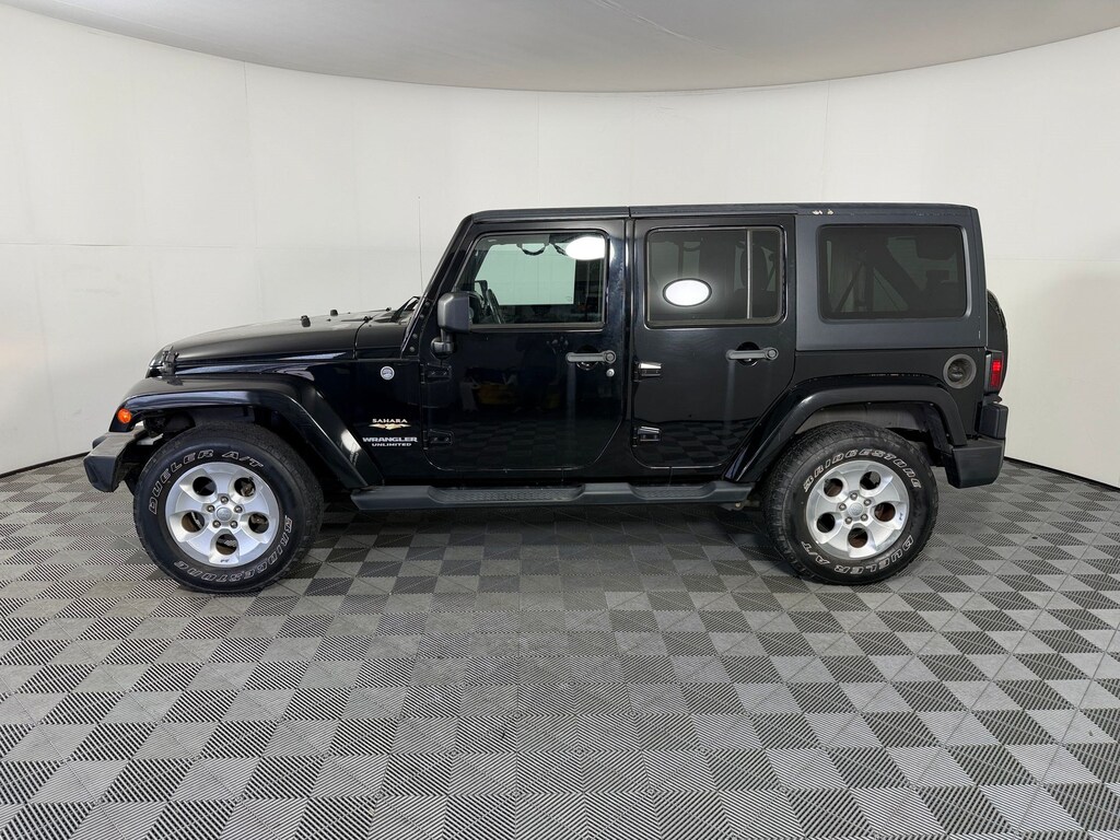 Used 2013 Jeep Wrangler Unlimited Sahara SUV