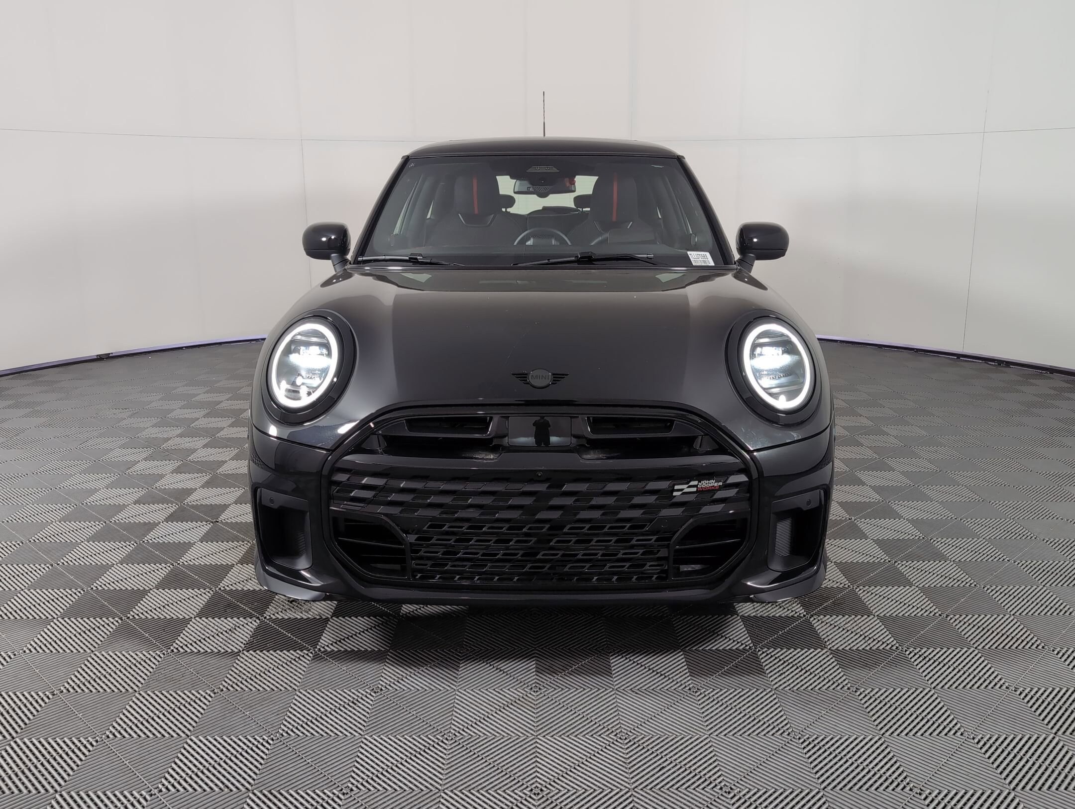 2026 Mini Cooper S 2 Door Iconic photo 4