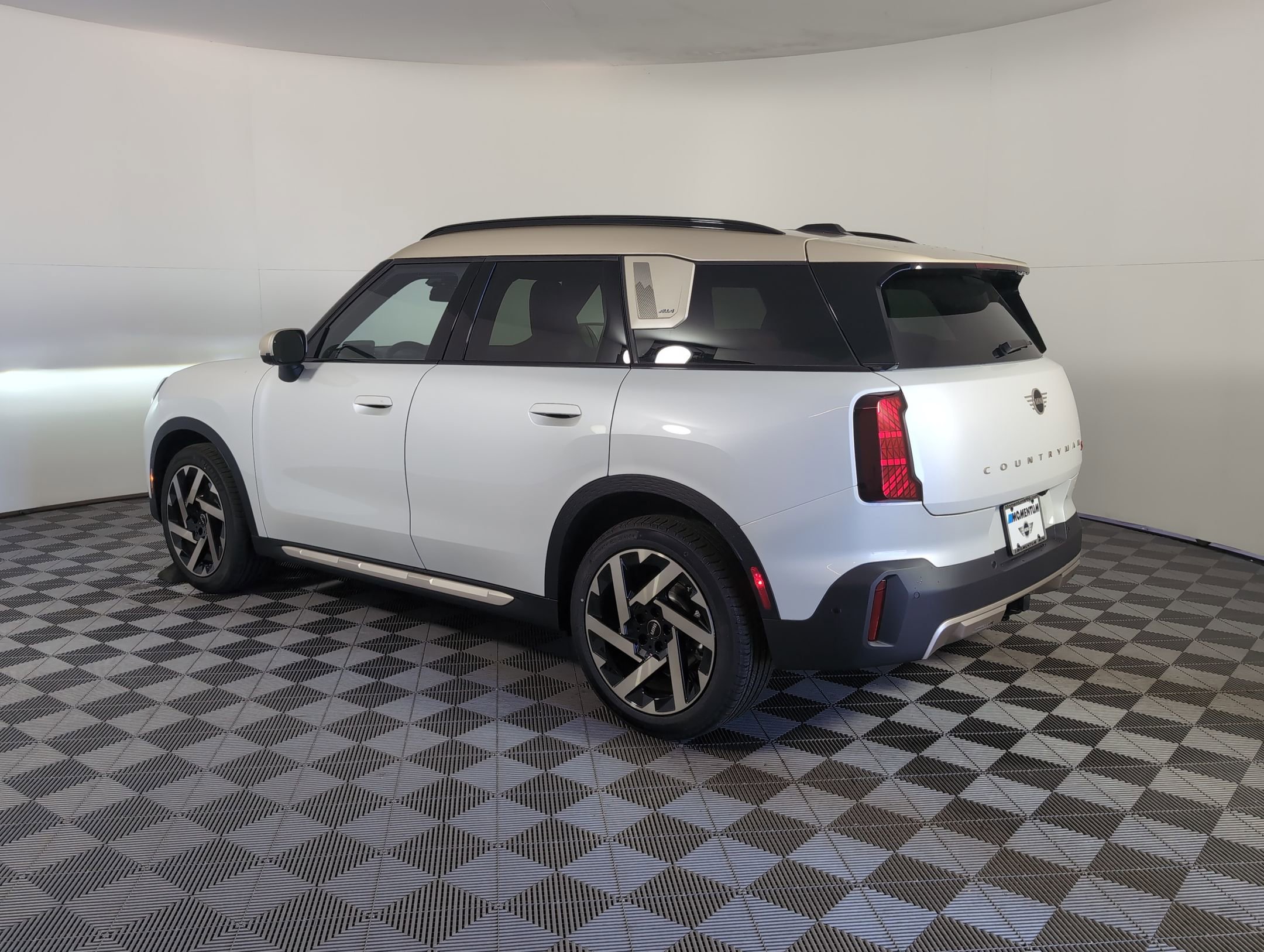 2026 Mini Countryman S ALL4 Iconic photo 2