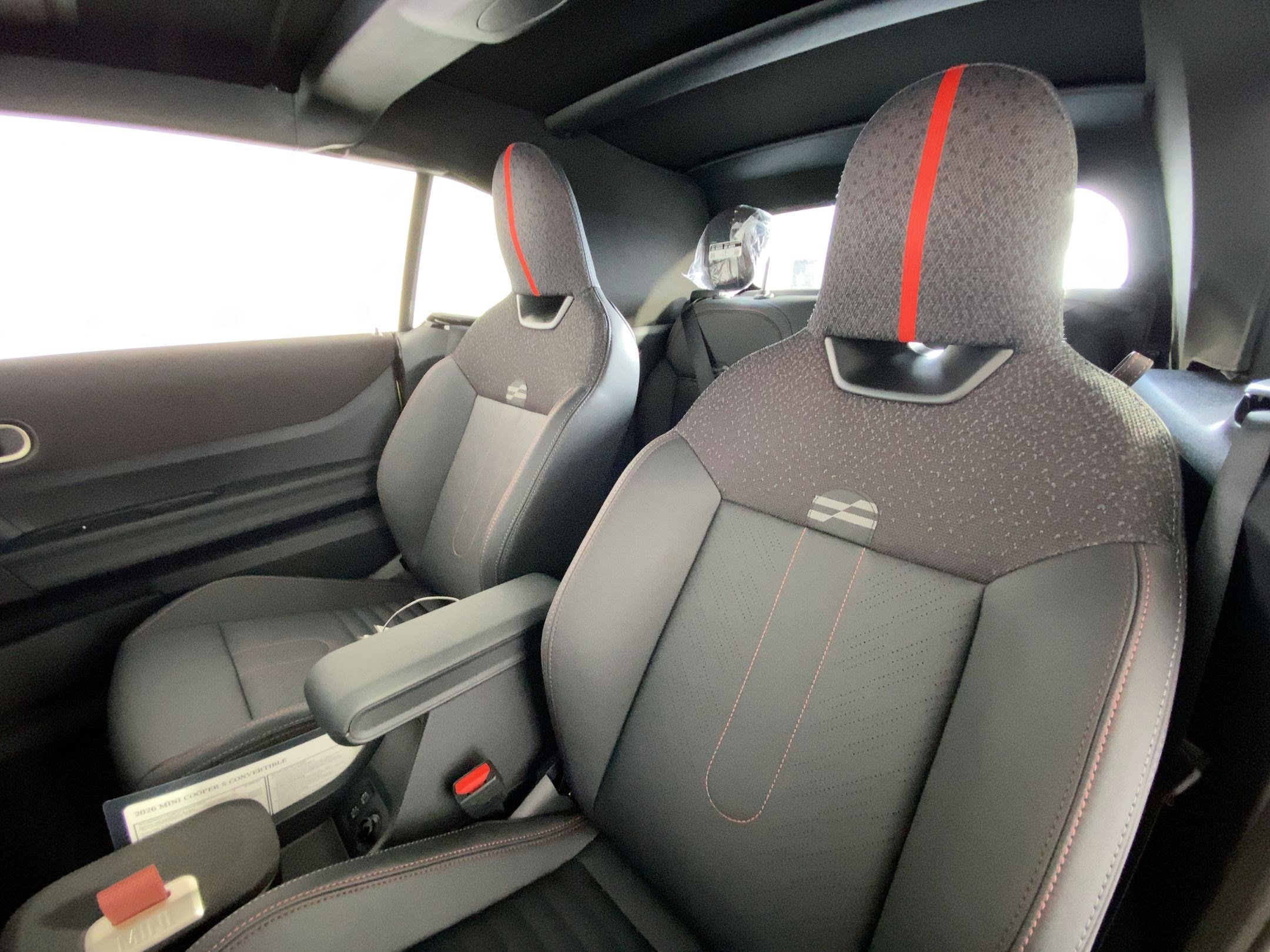 2026 MINI Convertible S's photo