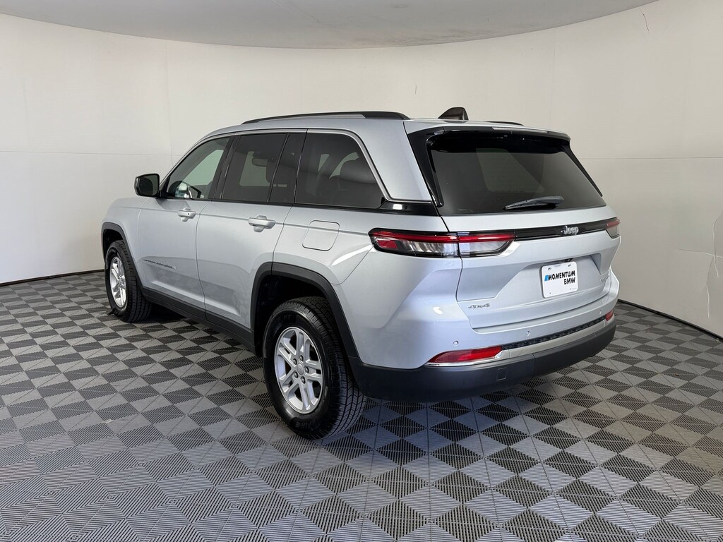 Used 2023 Jeep Grand Cherokee Laredo SUV