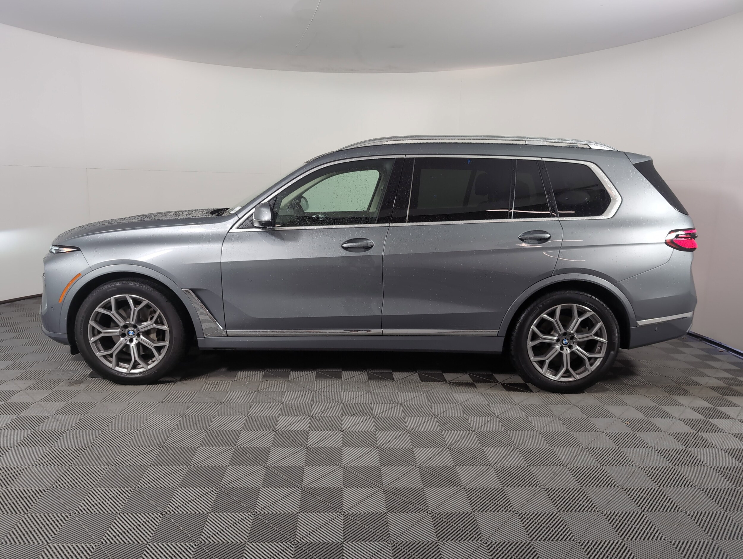 2024 Bmw X7 xDrive40i photo 4