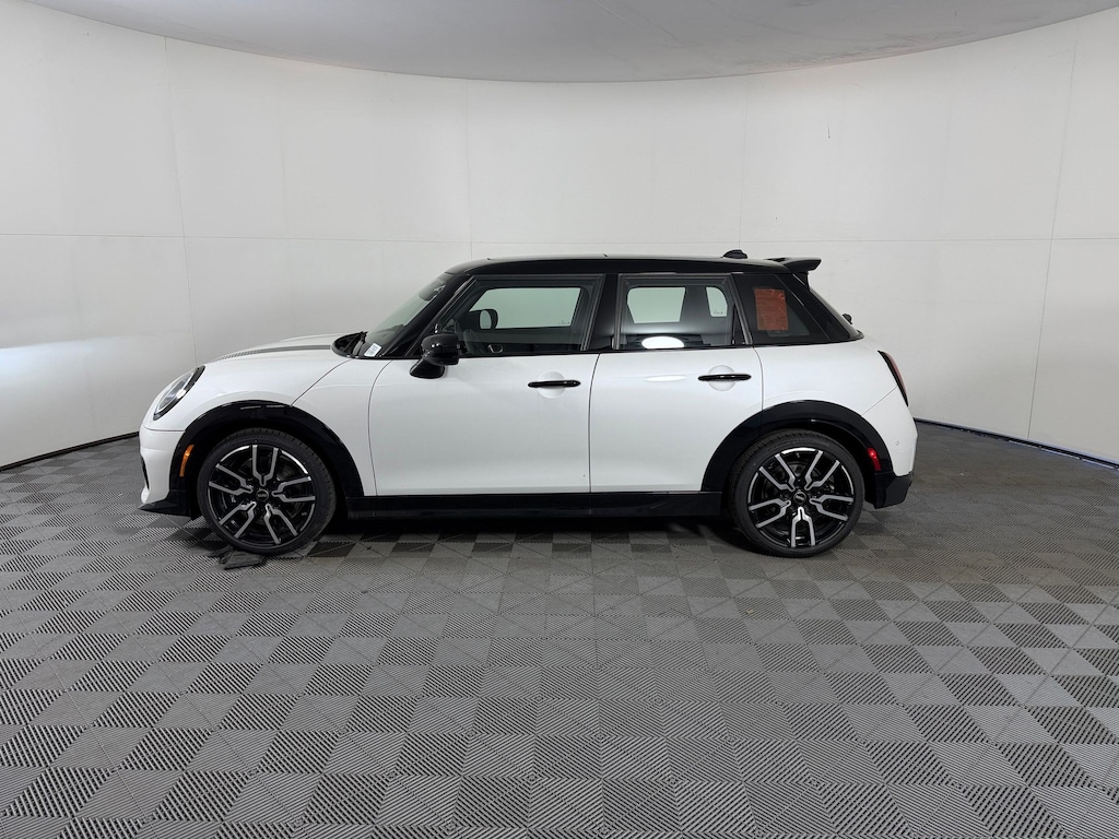 New 2026 MINI 4 Door Iconic Hatchback