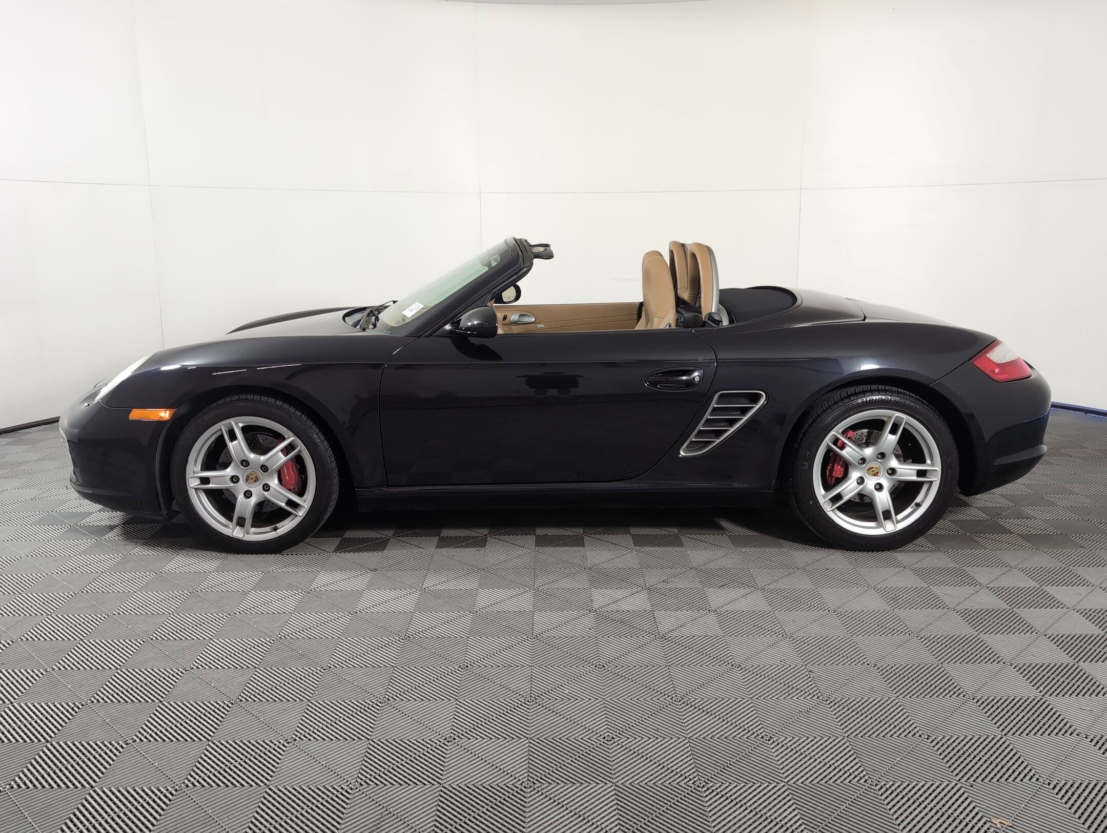 2008 Porsche Boxster S photo 2