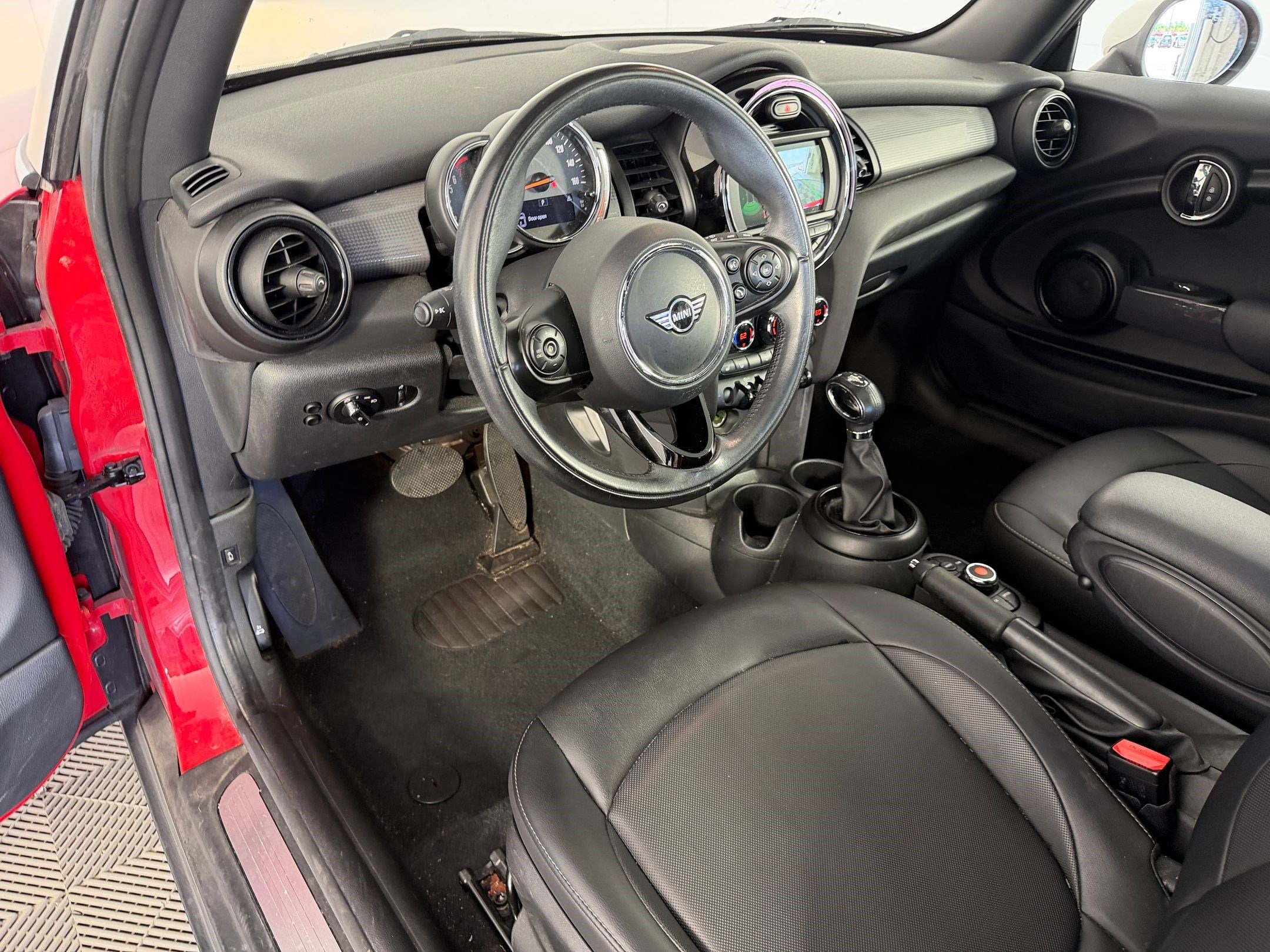 Hardtop 2 Door Oxford Edition Hatchback