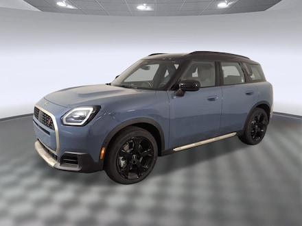 2025 MINI Countryman Signature Plus SUV