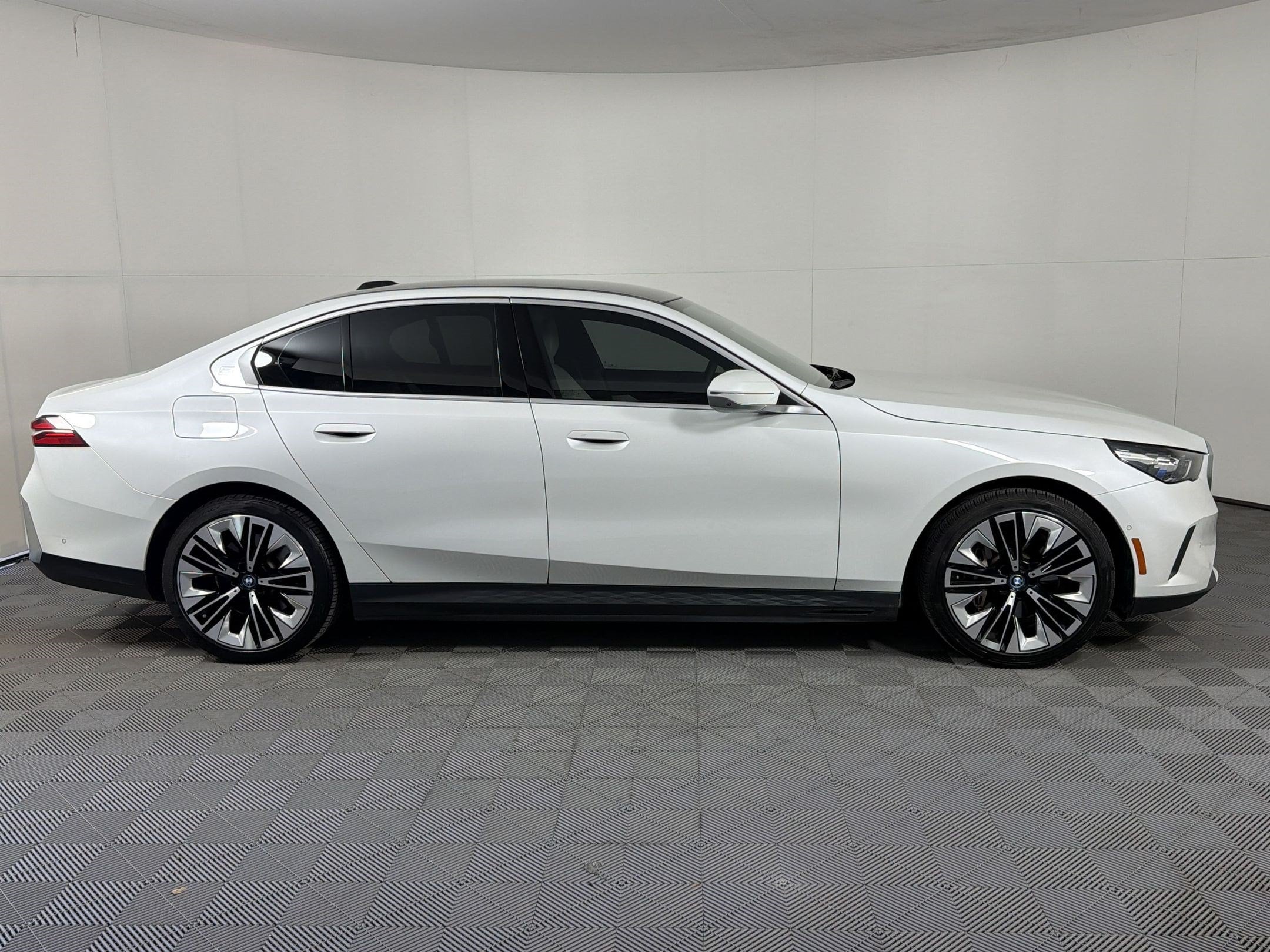 I5 EDrive40 Sedan