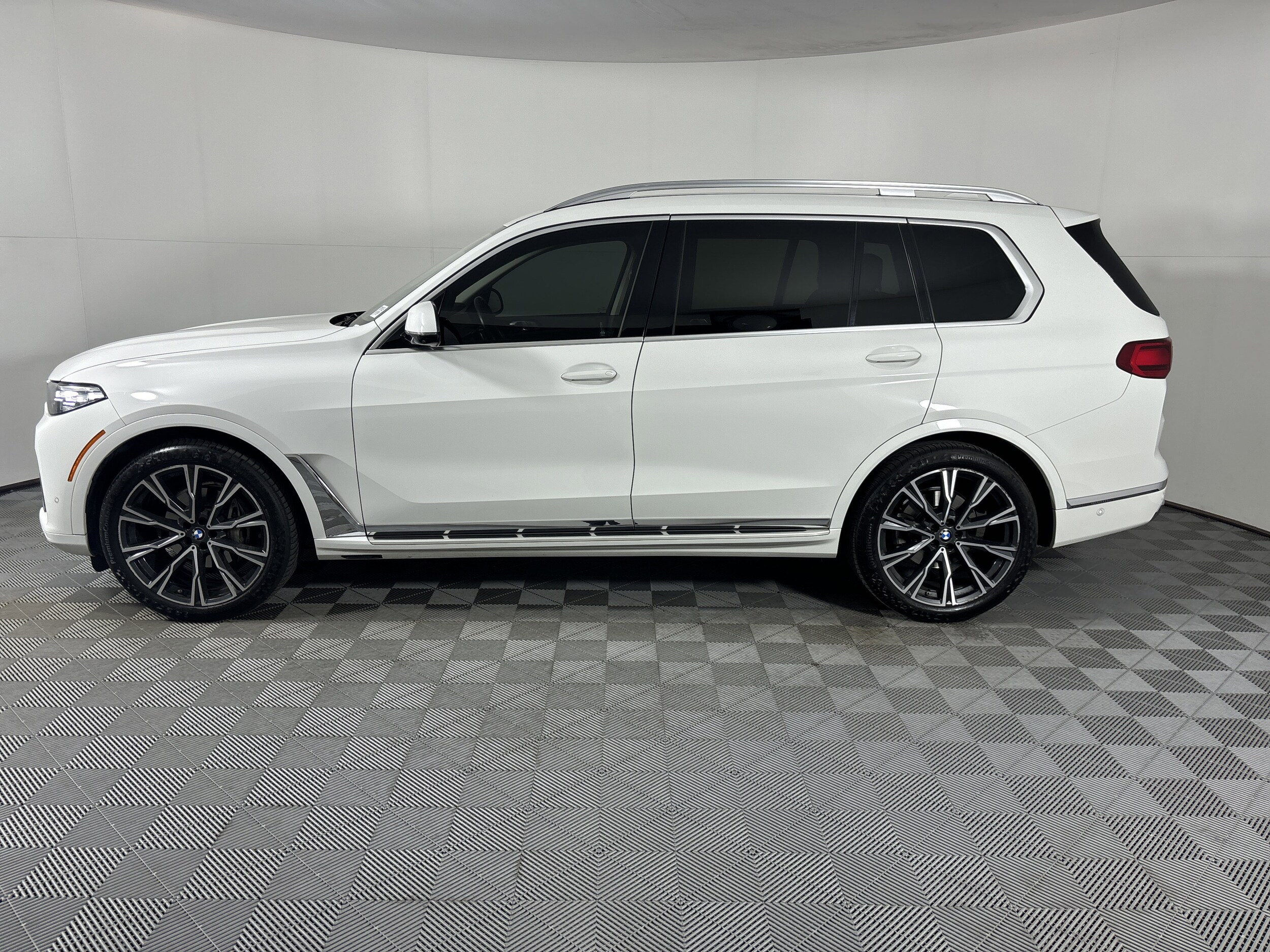 2022 Bmw X7 xDrive40i photo 2