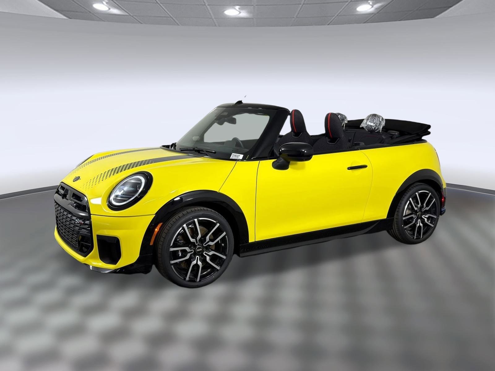 2026 MINI Convertible Cooper S's photo