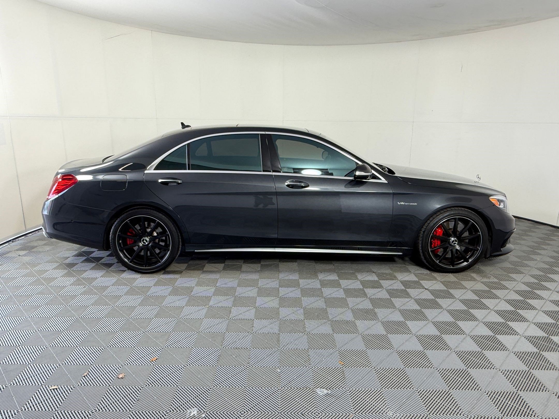 S 63 AMG 4MATIC Sedan