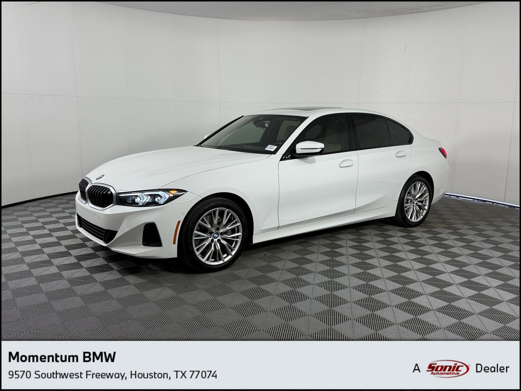2023 BMW 3 Series 330i Sedan's photo