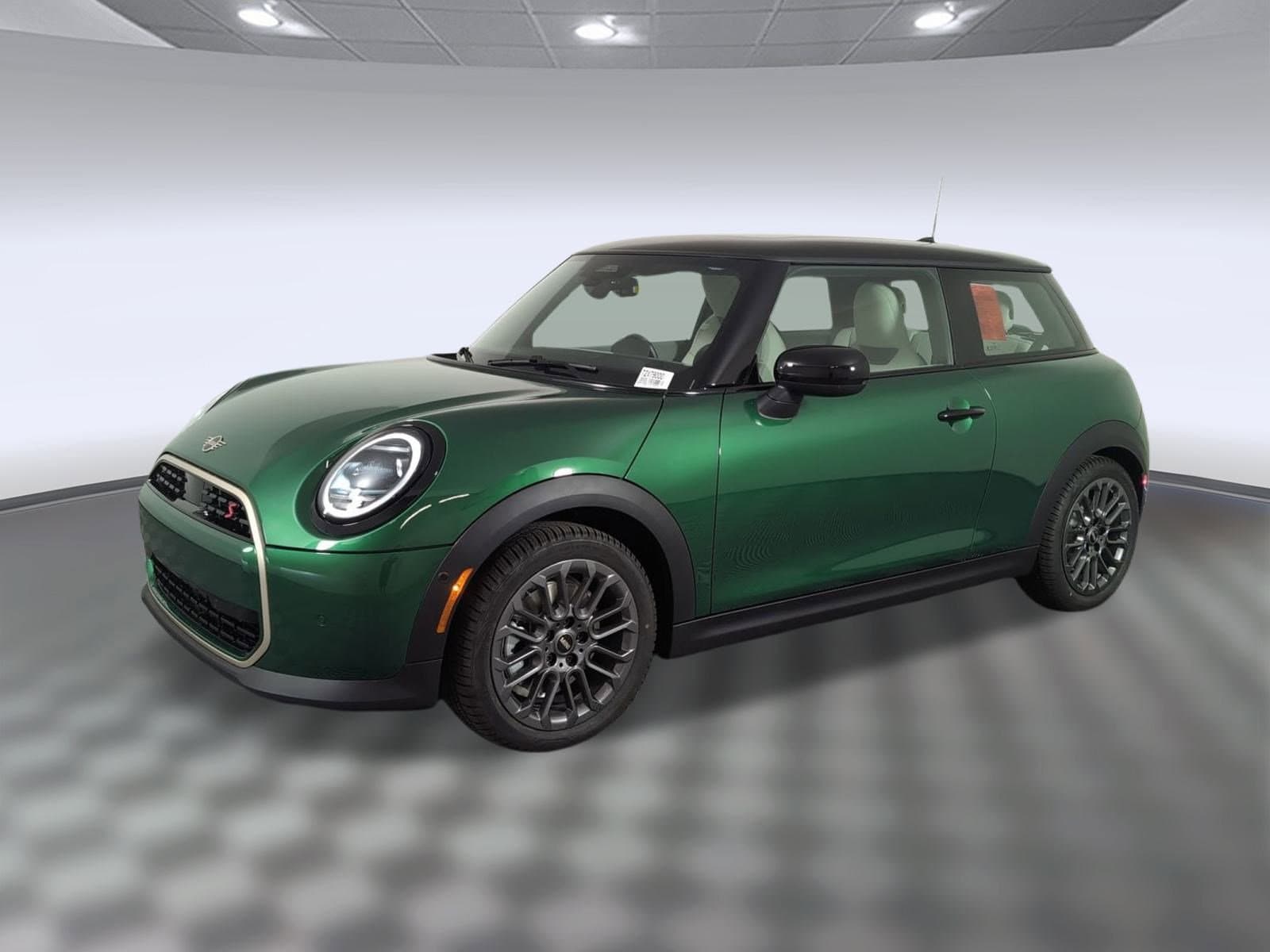 2026 MINI Hardtop 2 Door S's photo