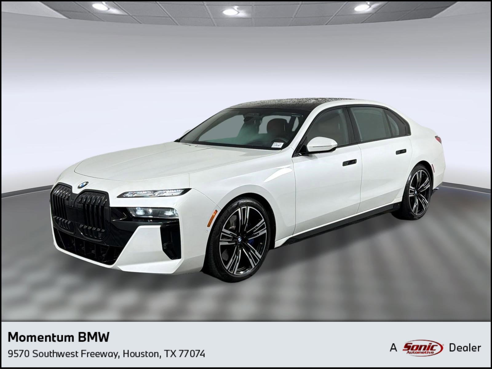 2023 BMW 7 Series 760i xDrive's photo