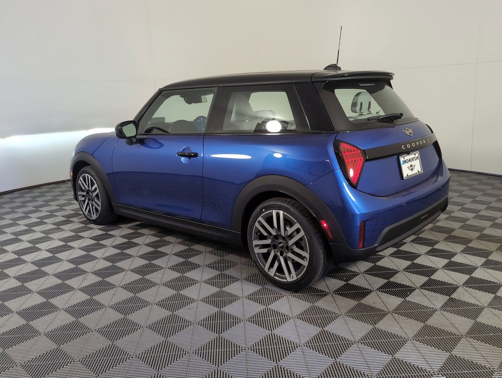 New 2026 MINI 2 Door Signature Plus Hatchback