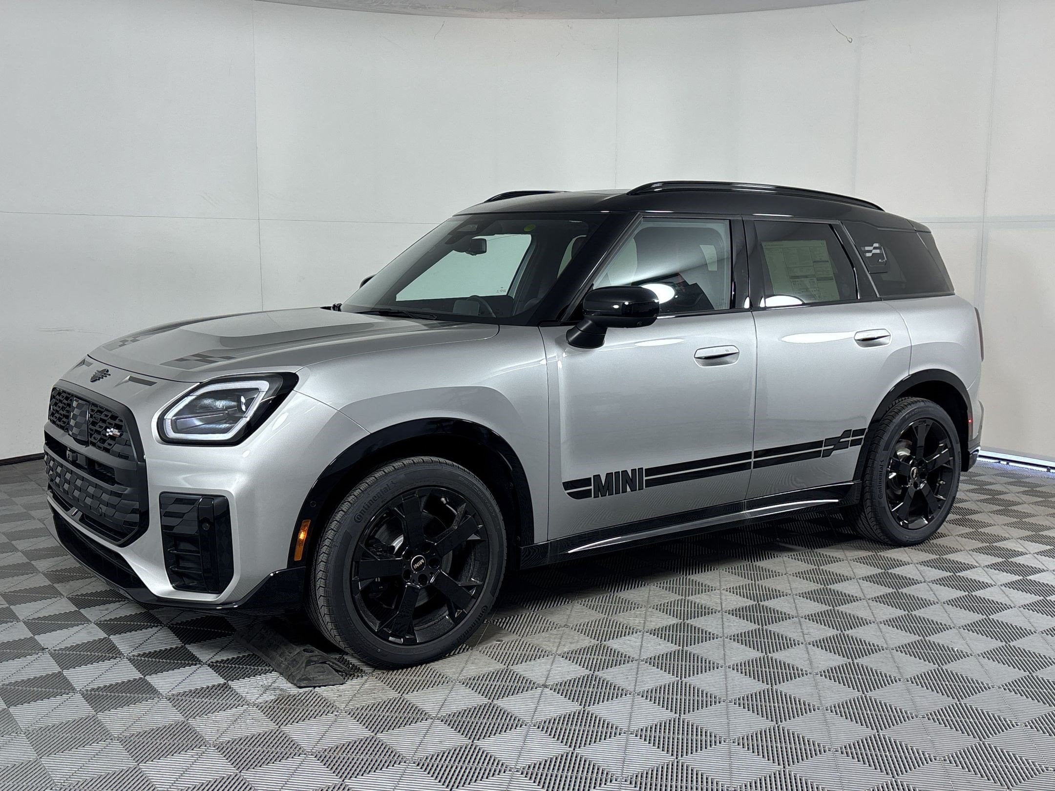 New 2027 MINI Countryman Iconic