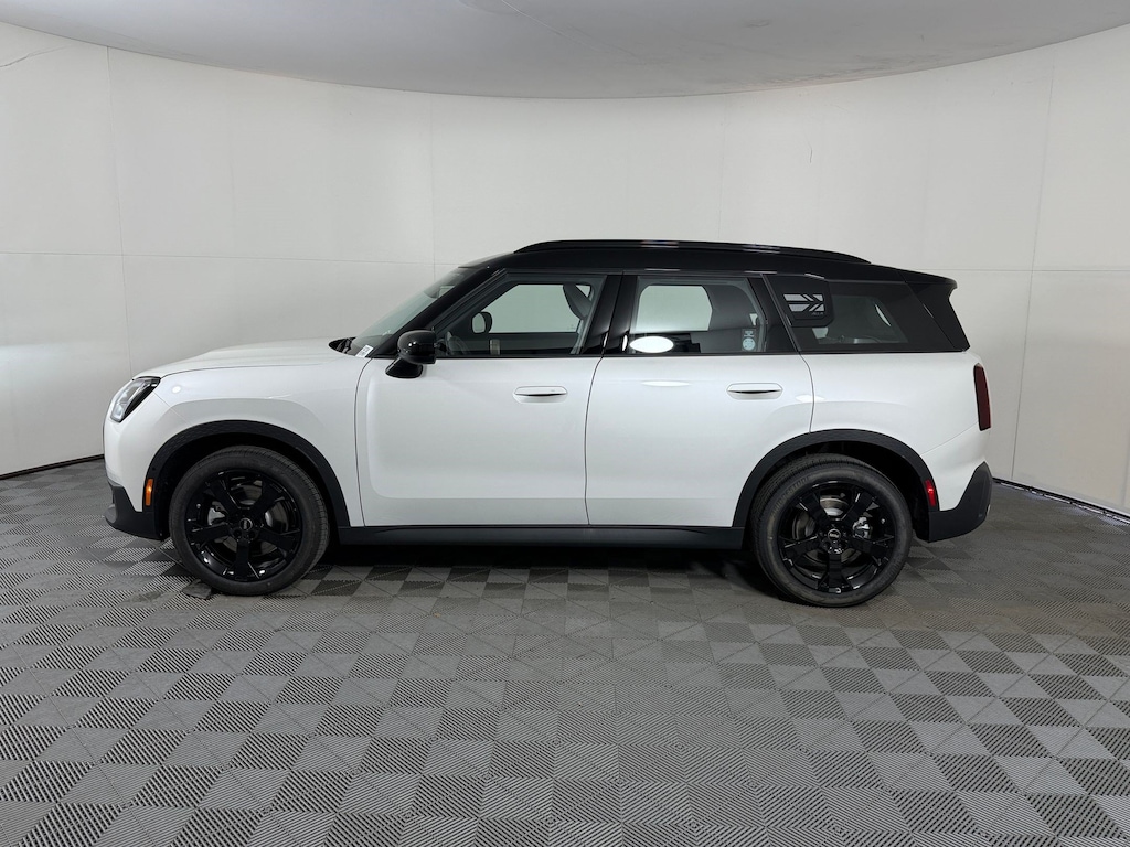 New 2027 MINI Countryman Signature Plus SUV