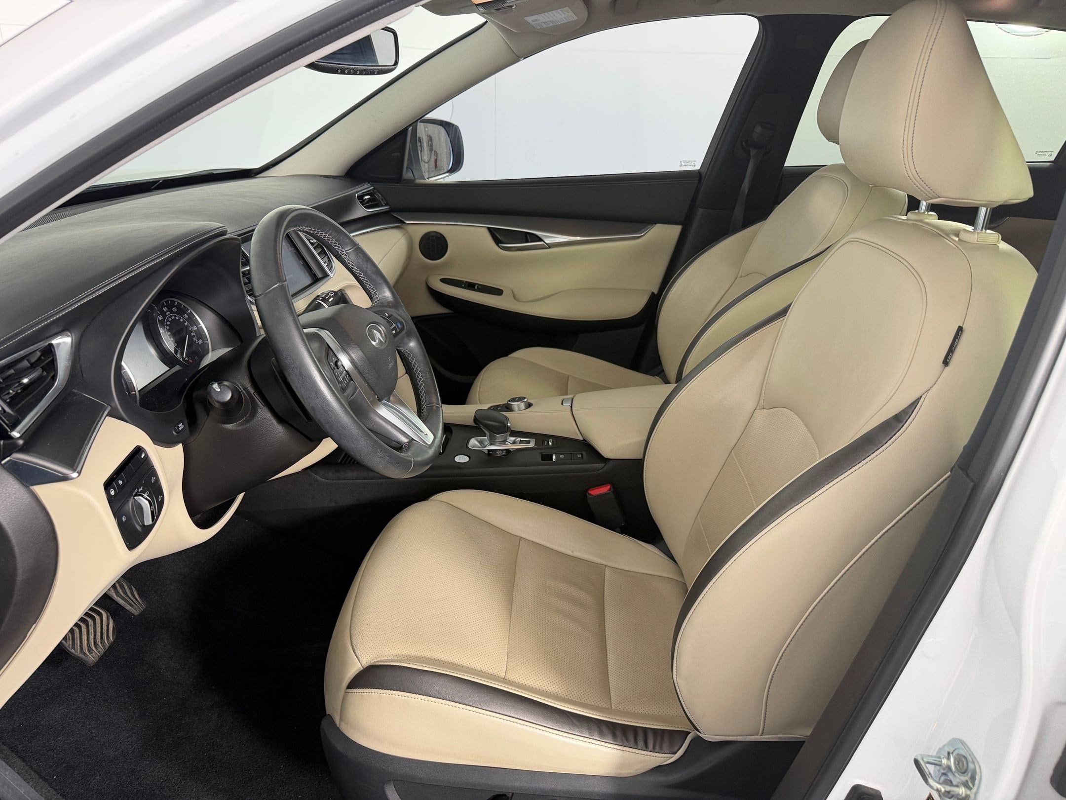 QX50 LUXE SUV