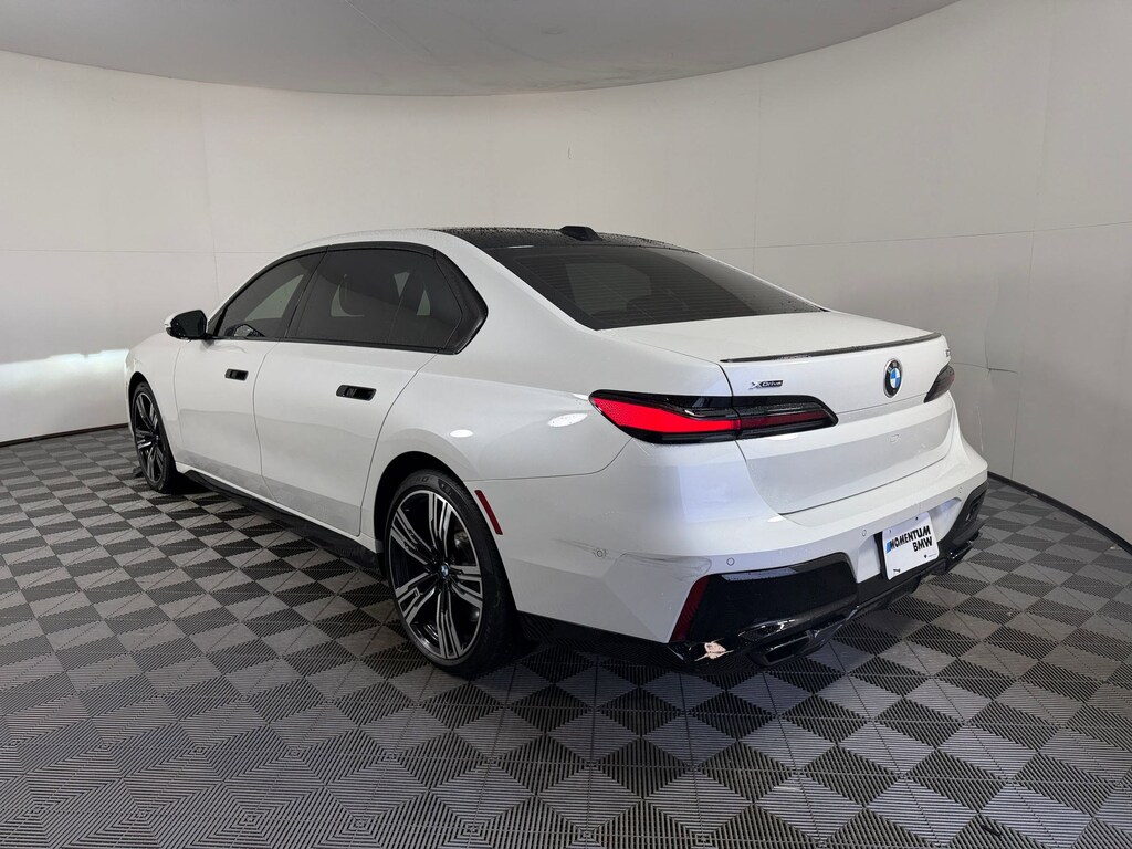 Used 2024 BMW 760i xDrive Sedan