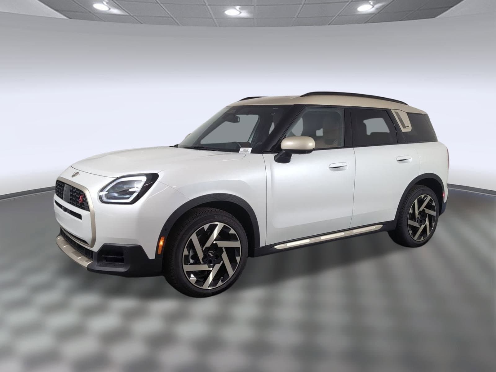 2026 MINI Countryman S's photo