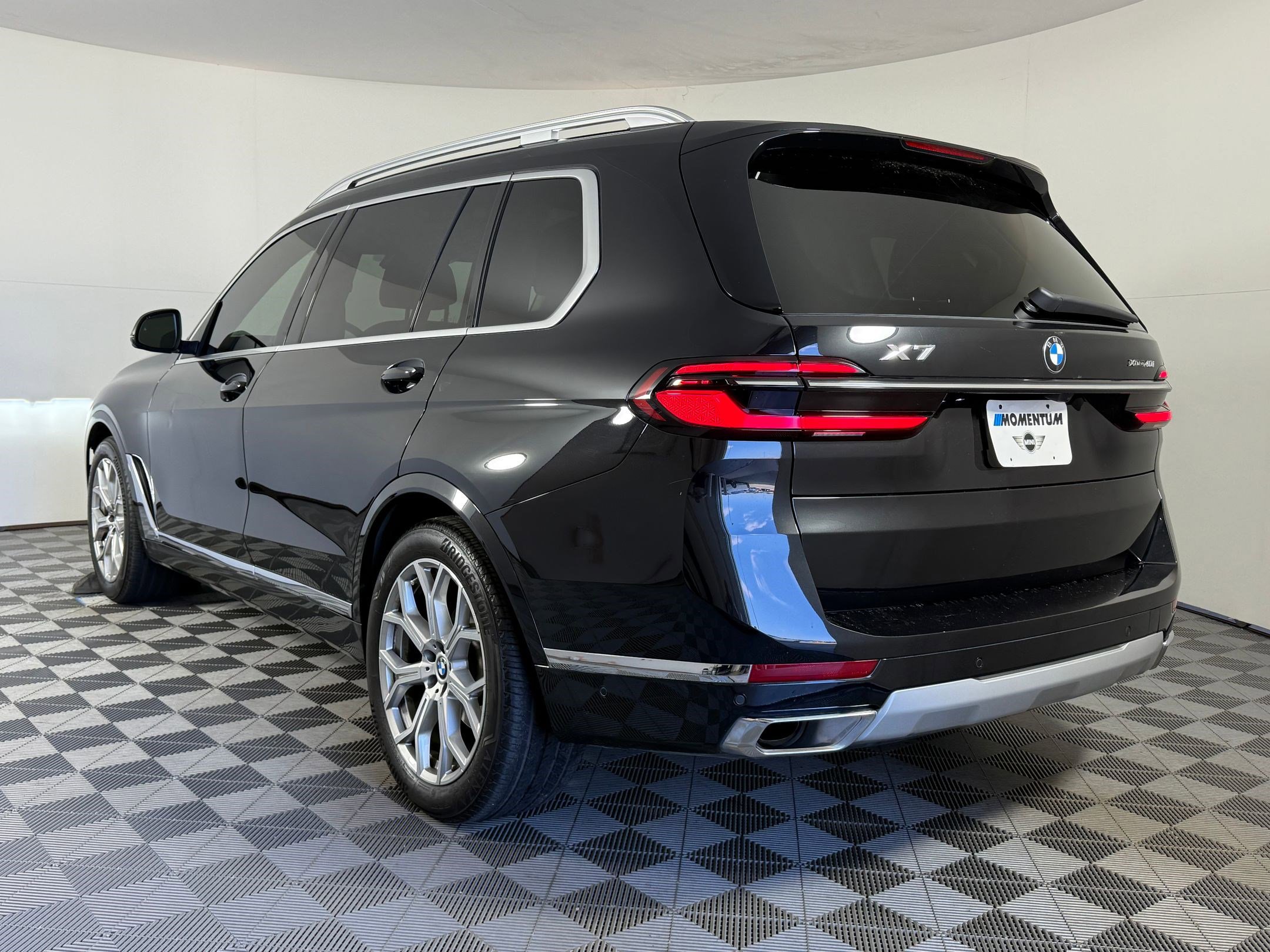 2023 Bmw X7 xDrive40i photo 2