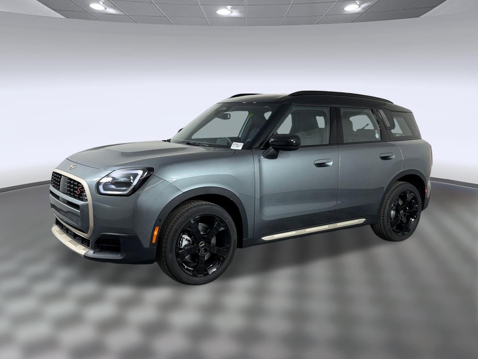 New 2027 MINI Countryman Signature Plus