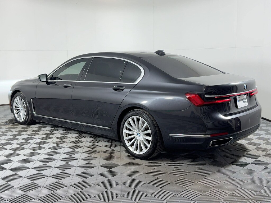Used 2022 BMW 740i Sedan