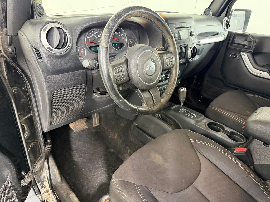 Used 2013 Jeep Wrangler Unlimited Sahara SUV