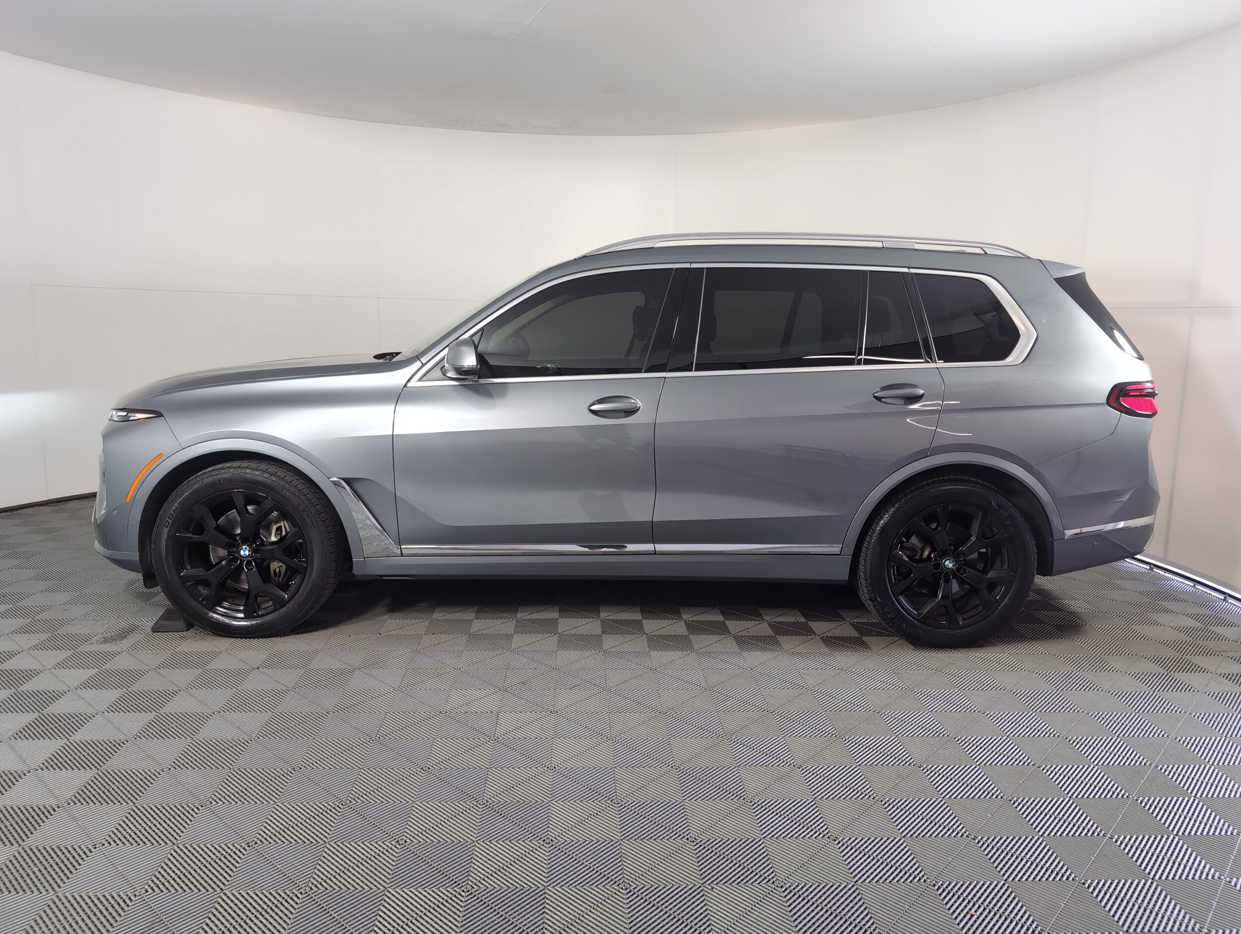 2023 Bmw X7 xDrive40i photo 4