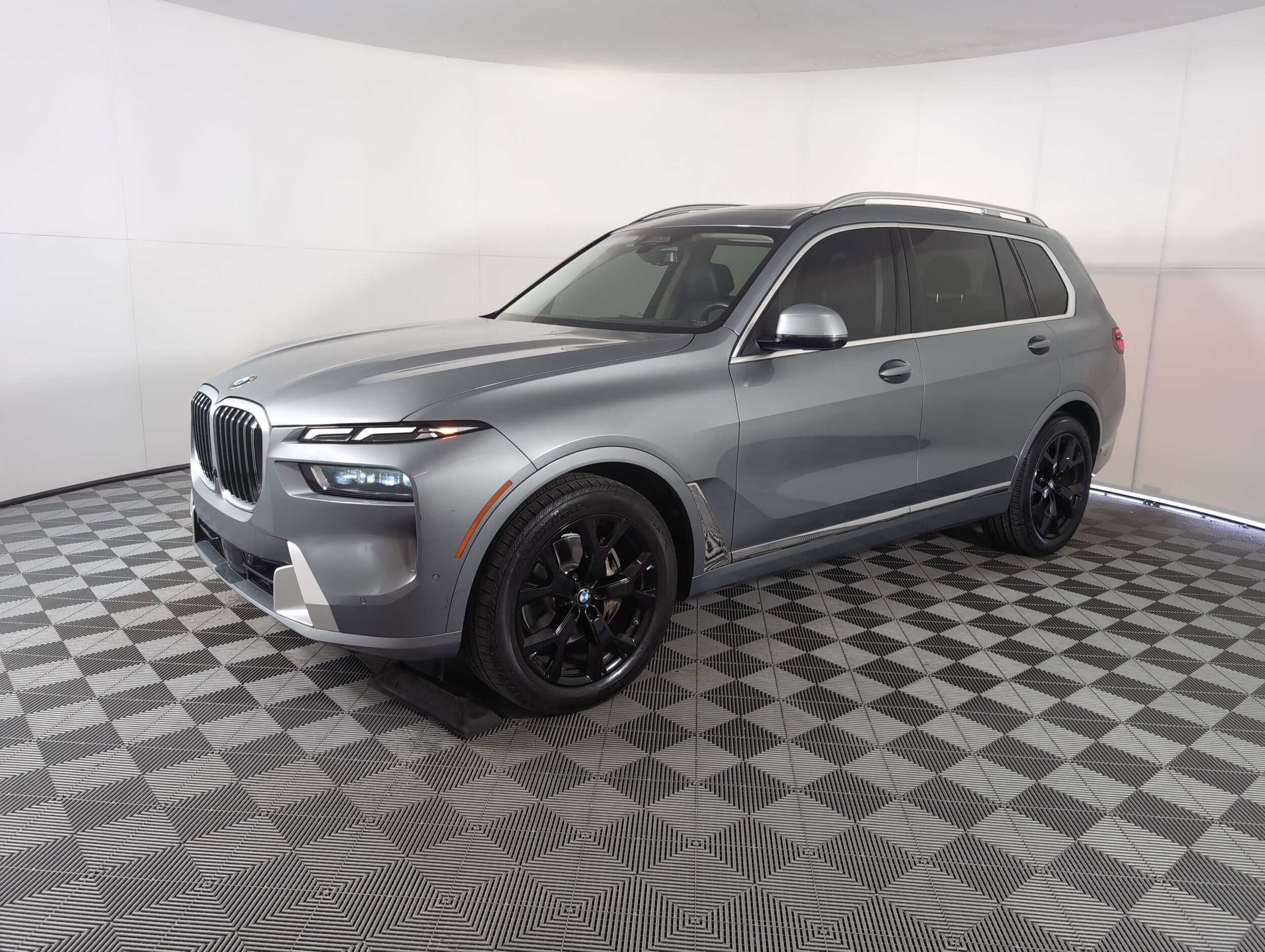 2023 Bmw X7 xDrive40i photo 3