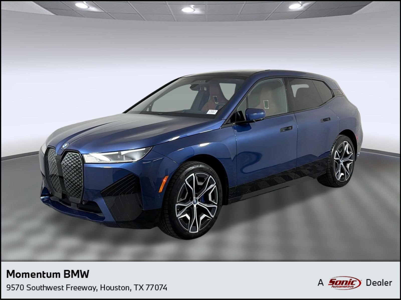 2024 BMW iX xDrive50's photo