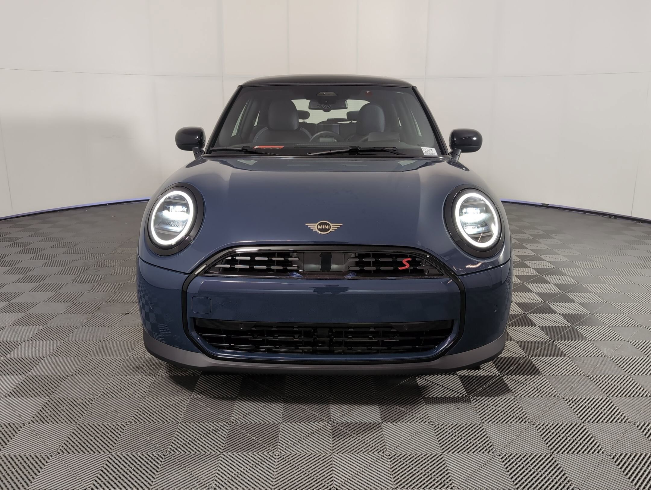 2026 Mini Cooper Hardtop S photo 4