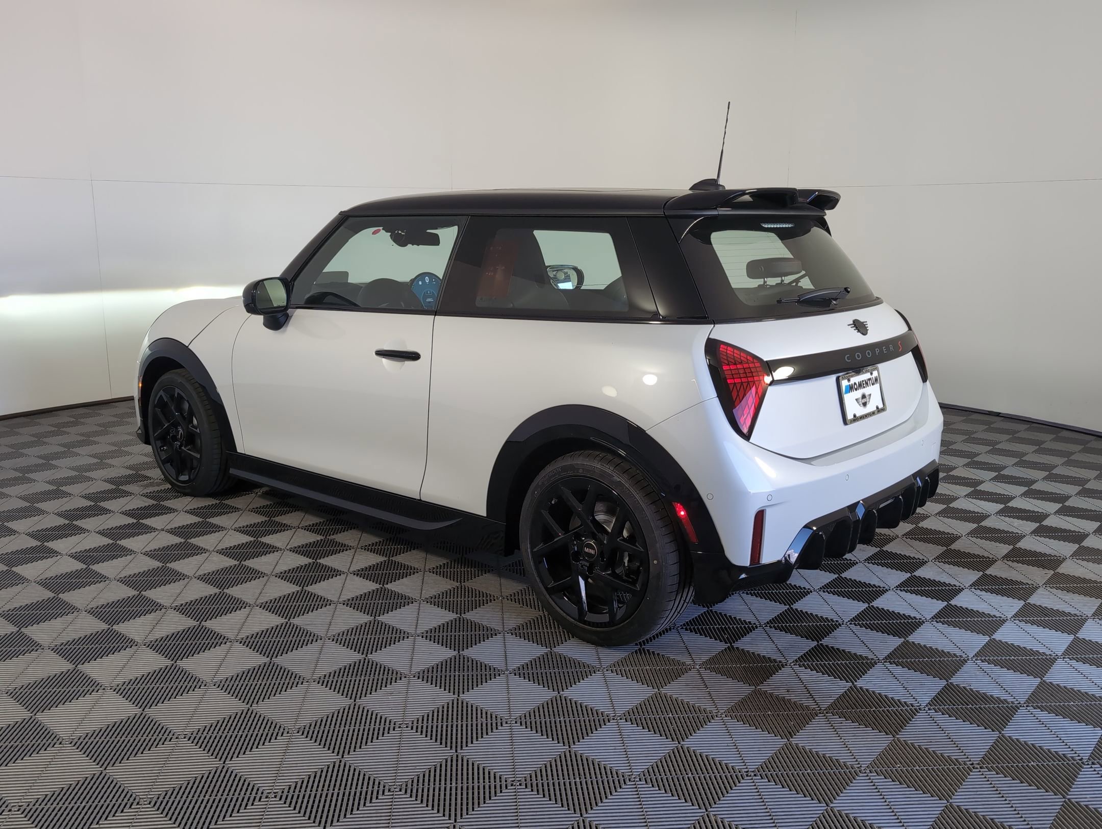 2026 Mini Cooper S 2 Door Iconic photo 2