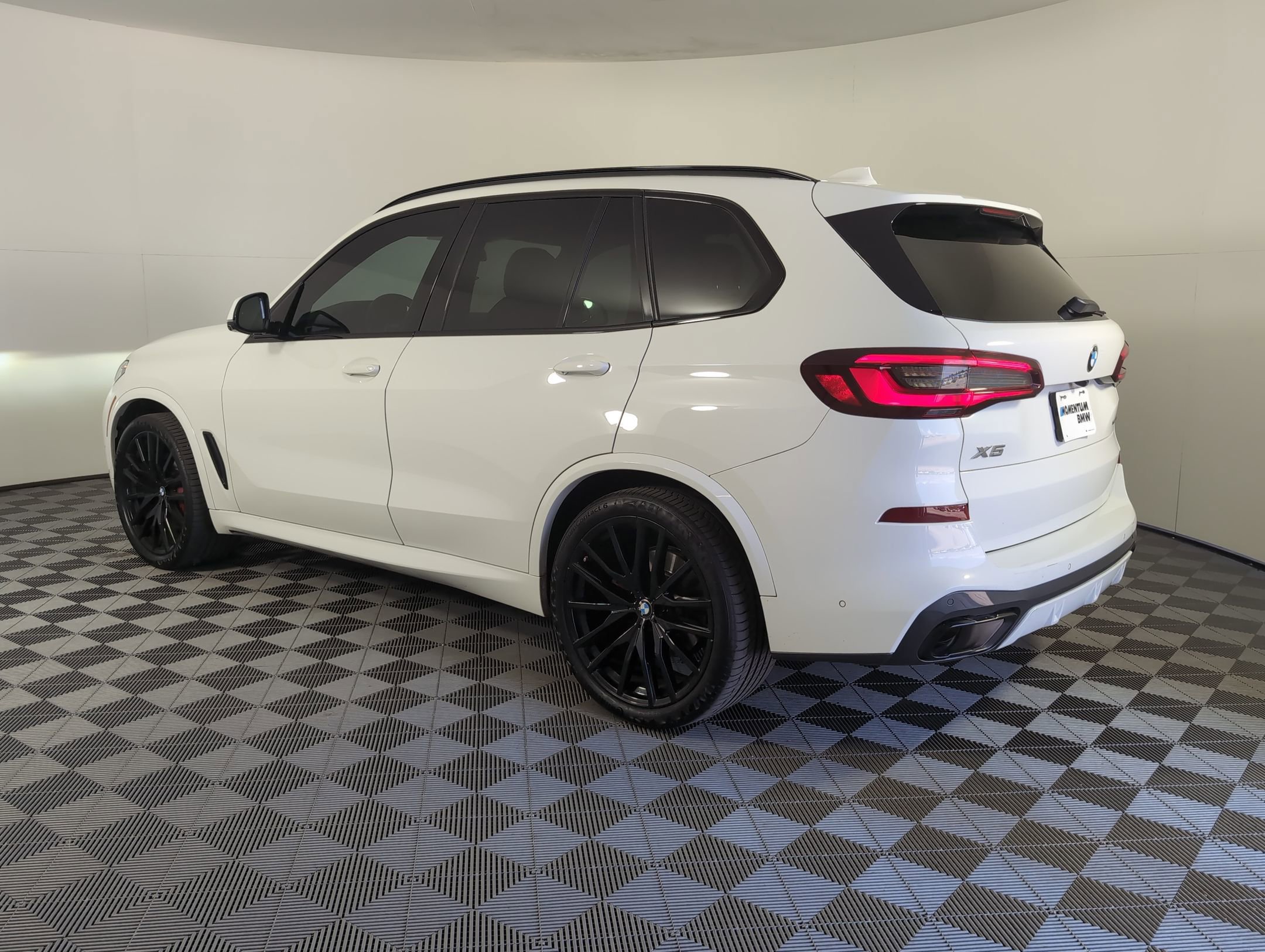 2023 Bmw X5 sDrive40i photo 2