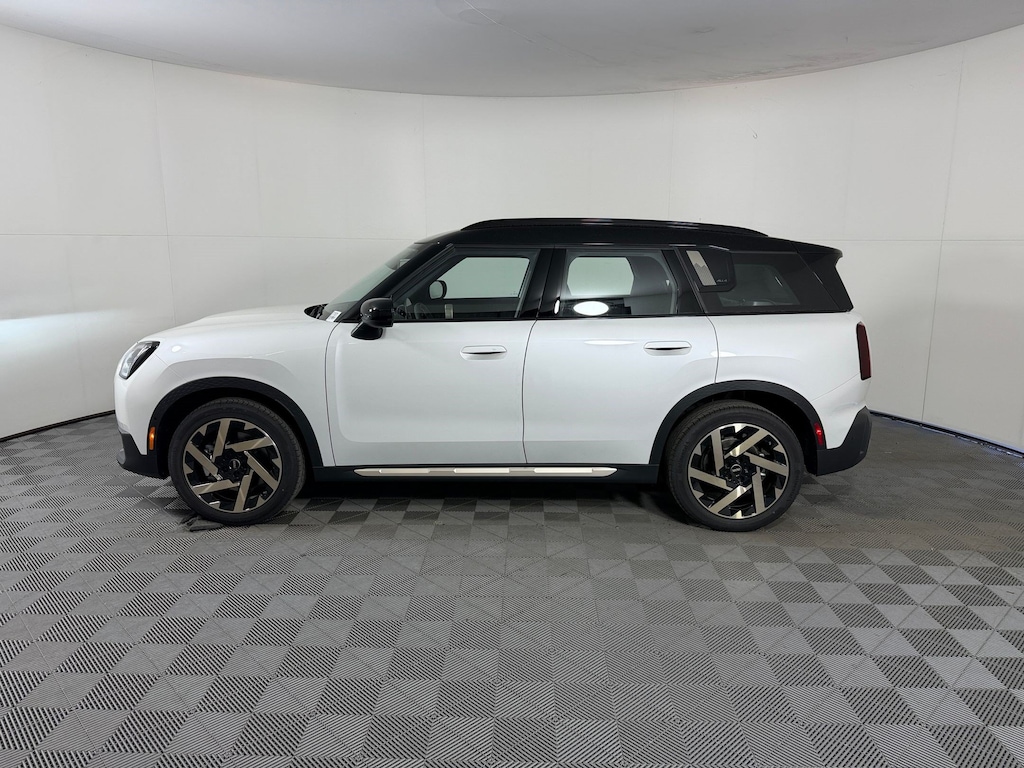 New 2027 MINI Countryman Signature Plus SUV