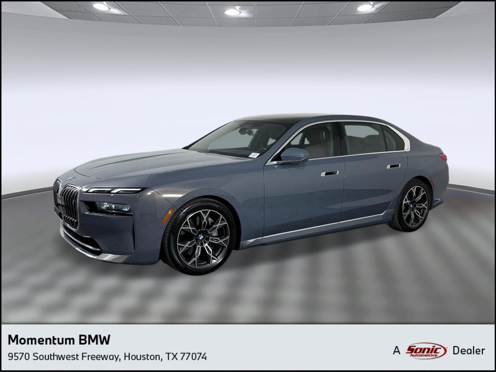 2023 BMW i7 xDrive60's photo