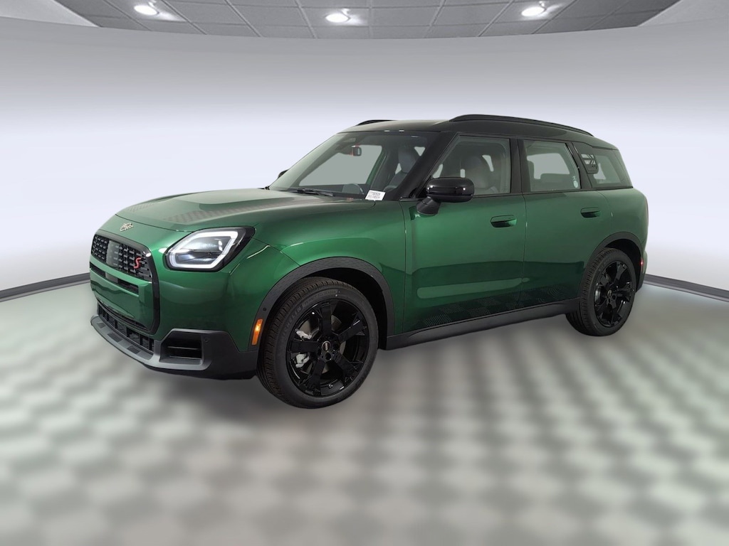 New 2026 MINI Countryman Signature Plus SUV