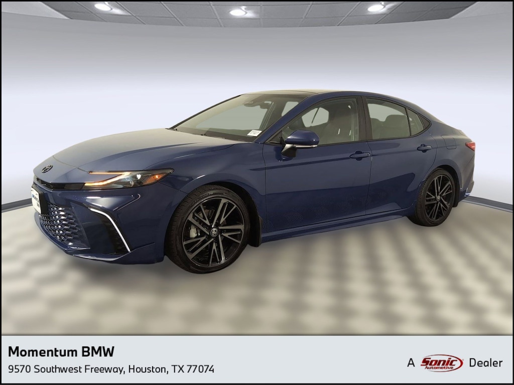 Used 2025 Toyota Camry XLE Sedan