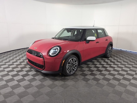 2025 MINI Hardtop 4 Door Signature Plus Hatchback