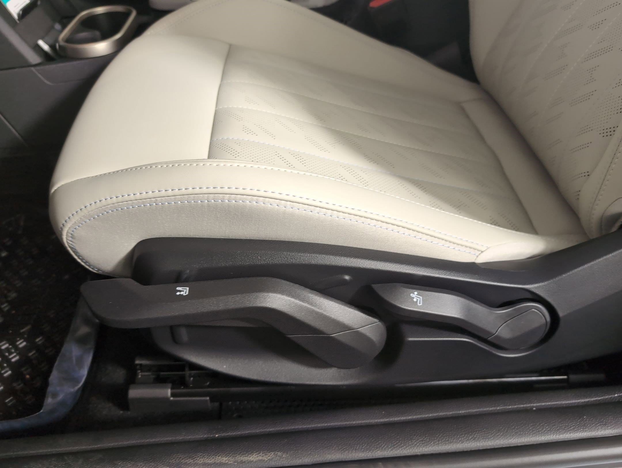 2026 MINI Hardtop 2 Door S - Photo 10