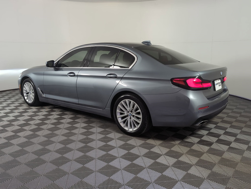 Used 2021 BMW 530i  Sedan
