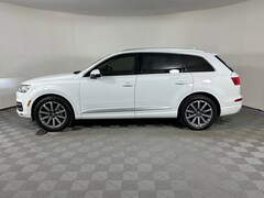 Used 2019 Audi Q7 55 SE Premium SUV in Houston