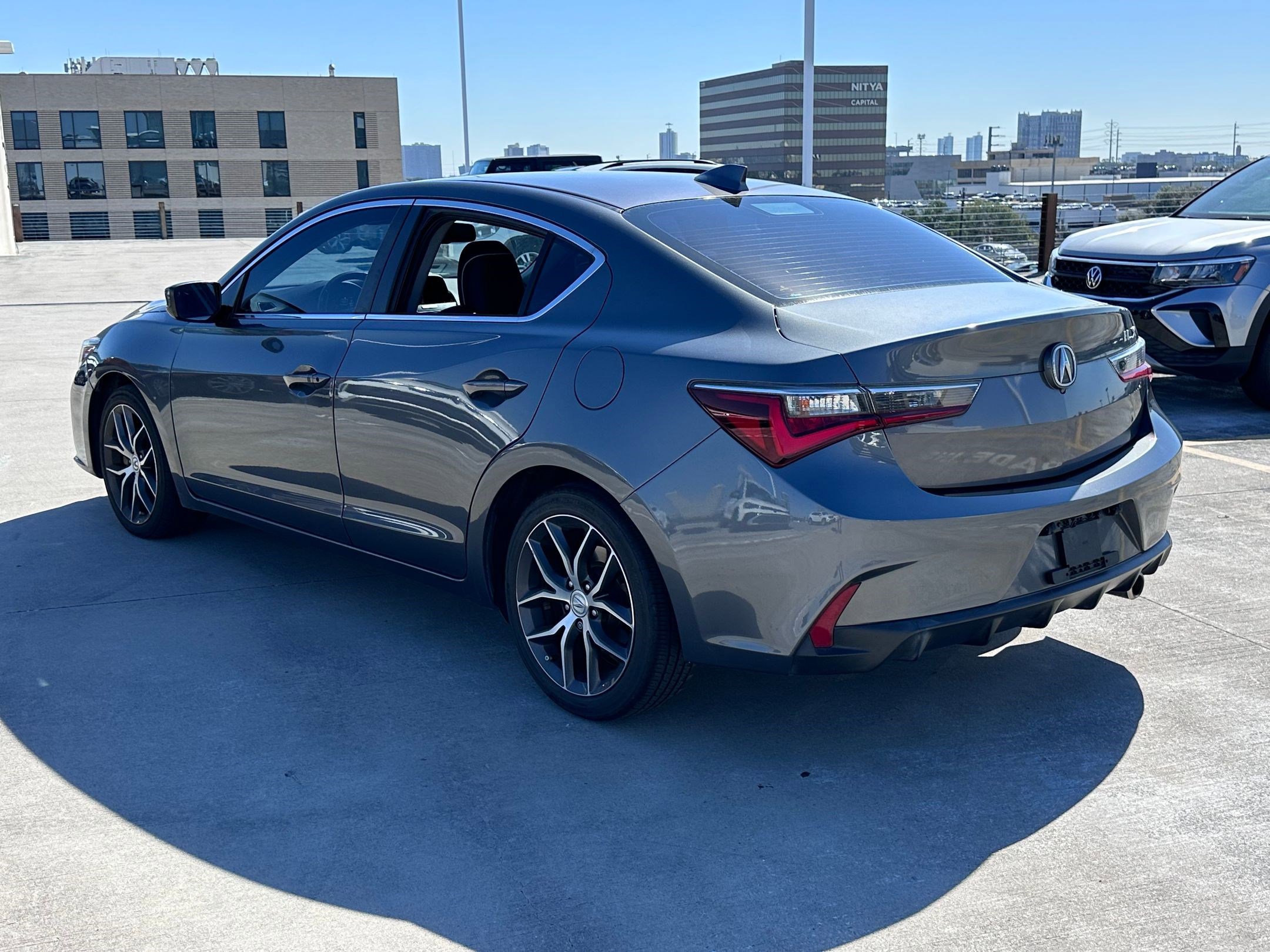 2020 Acura ILX Premium photo 3