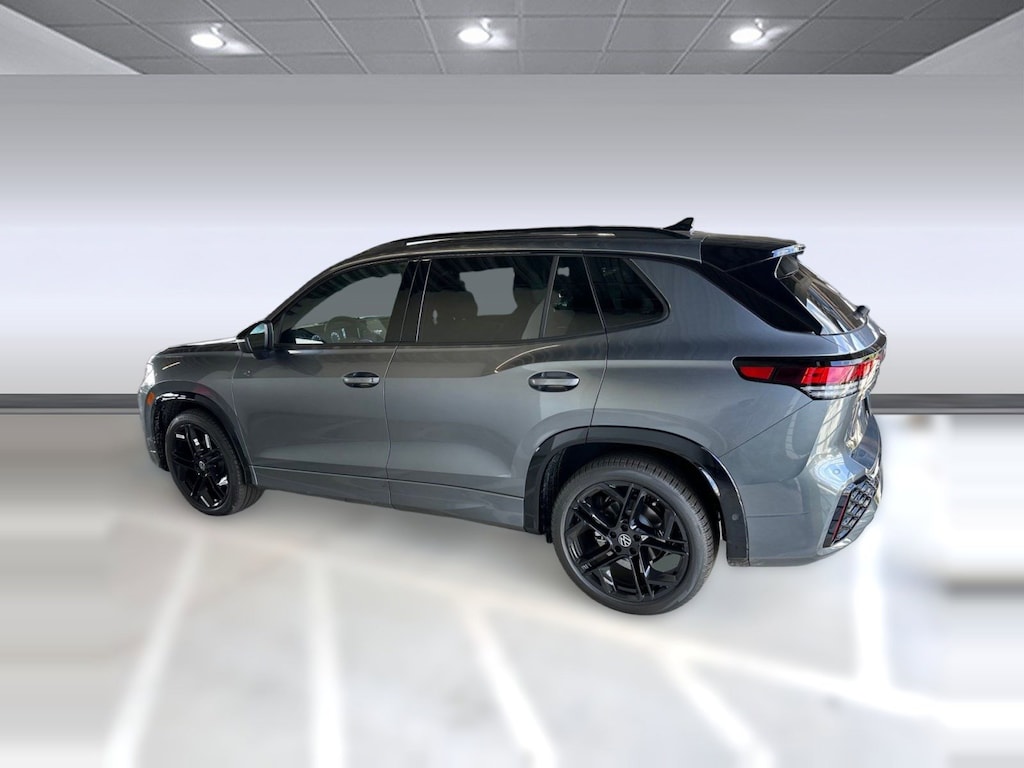 New 2026 Volkswagen Tiguan 2.0T SE R-Line Black SUV