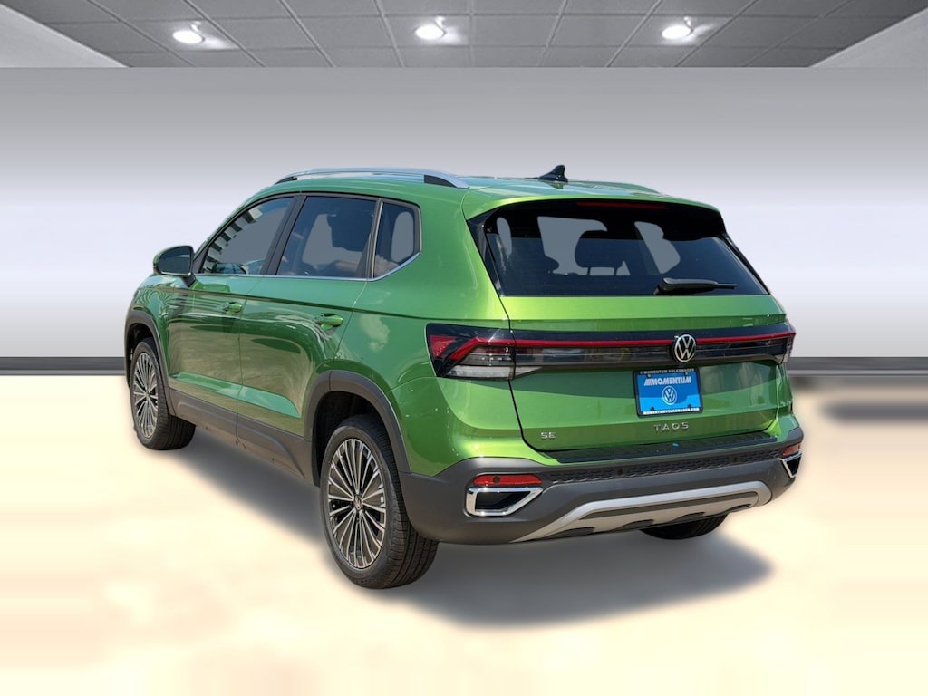 New 2026 Volkswagen Taos 1.5T SE SUV