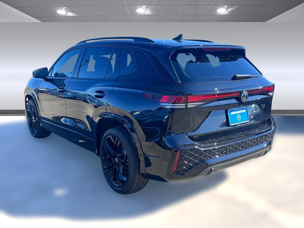 New 2026 Volkswagen Tiguan 2.0T SE SUV