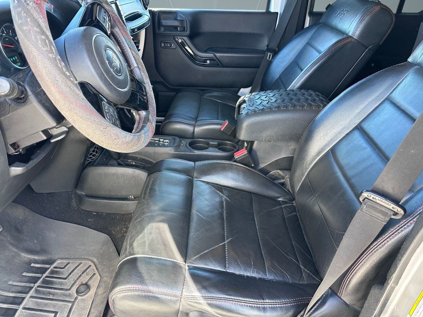 2012 Jeep Wrangler Unlimited Altitude photo 4