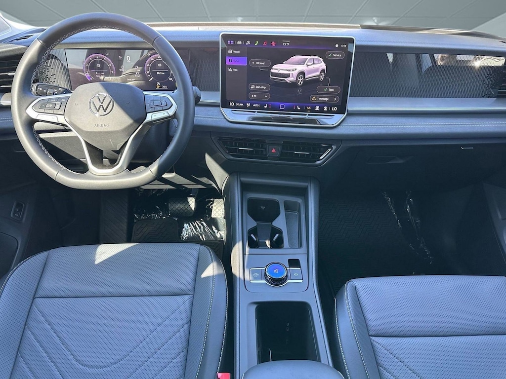 New 2026 Volkswagen Tiguan 2.0T SE SUV