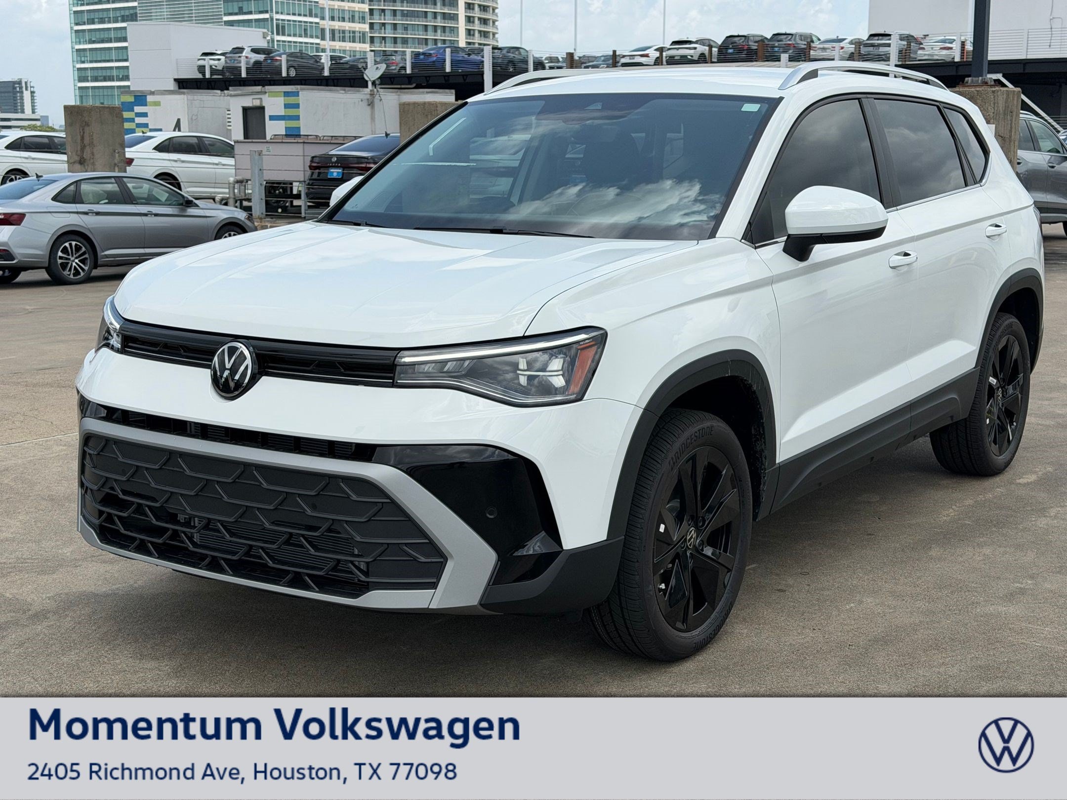 New 2026 Volkswagen Taos 1.5T SE